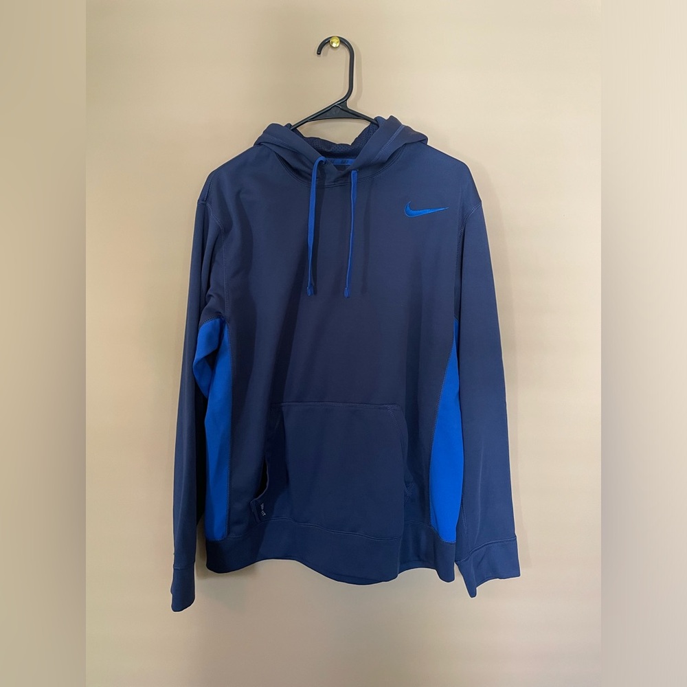 Nike ThermaFit Hoodie